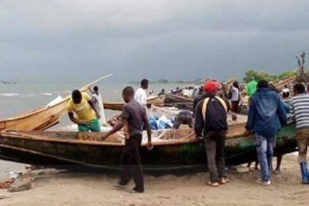 Quatre pêcheurs congolais après deux ans de captivité en Ouganda